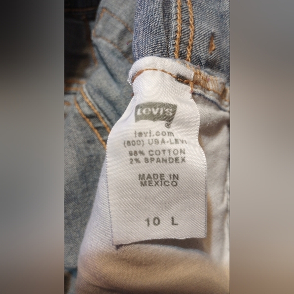 Women's Levi's Blue Bootcut Jeans with Classic Stretch, Size 10L - Picture 4 of 5